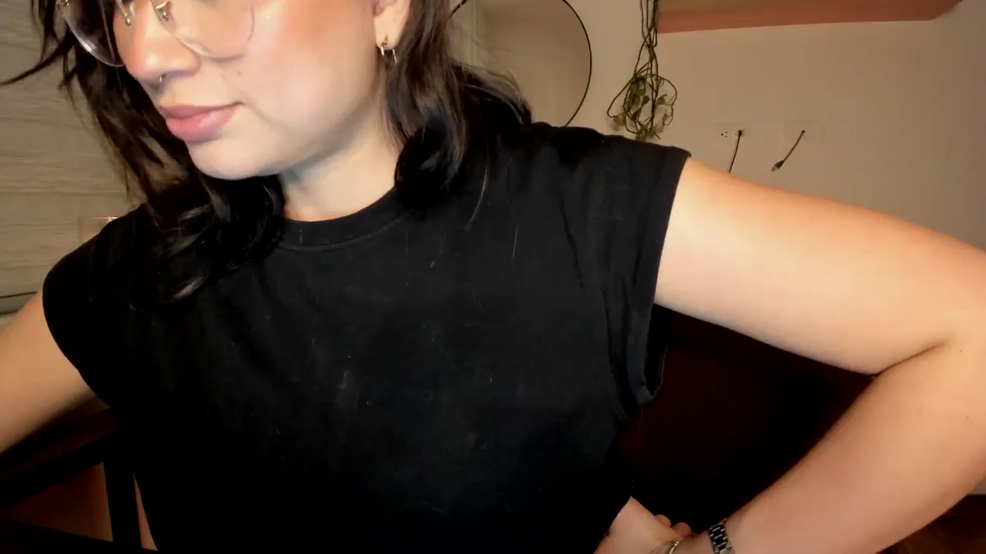 Gallery image thumbnail from Lindsoft's myfreecams stream on, 11/07/2024, 03:45 image 17 of 20