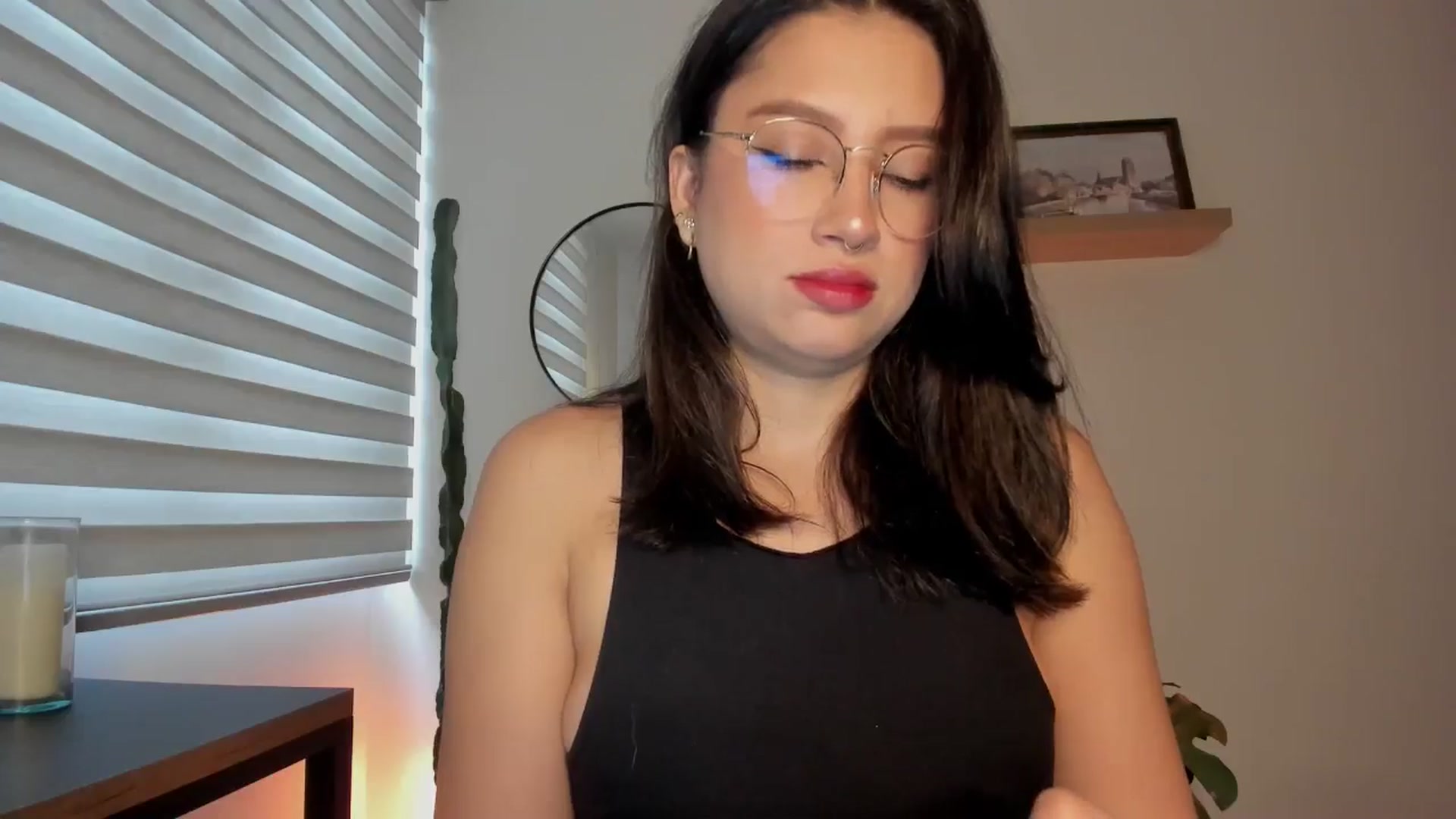 Gallery image thumbnail from Lindsoft's myfreecams stream on, 11/07/2024, 22:25 image 3 of 20