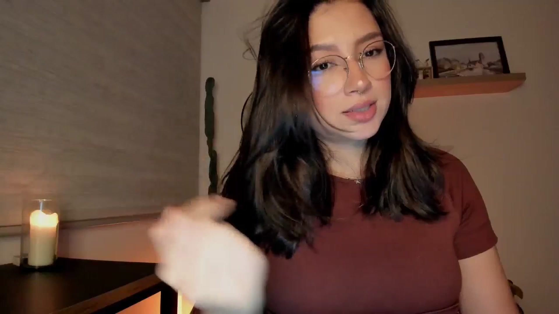 Gallery image thumbnail from Lindsoft's myfreecams stream on, 11/12/2024, 03:13 image 15 of 20