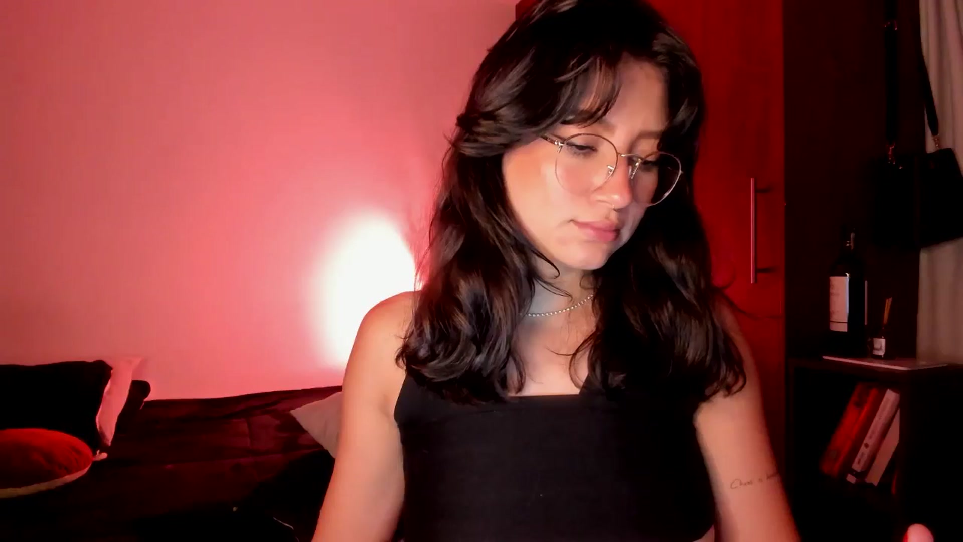 Gallery image thumbnail from Lindsoft's myfreecams stream on, 03/14/2025, 04:31 image 11 of 20
