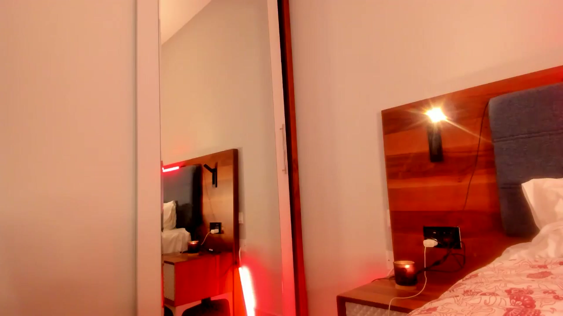 Gallery image thumbnail from Lindsoft's myfreecams stream on, 05/04/2025, 20:55 image 13 of 20
