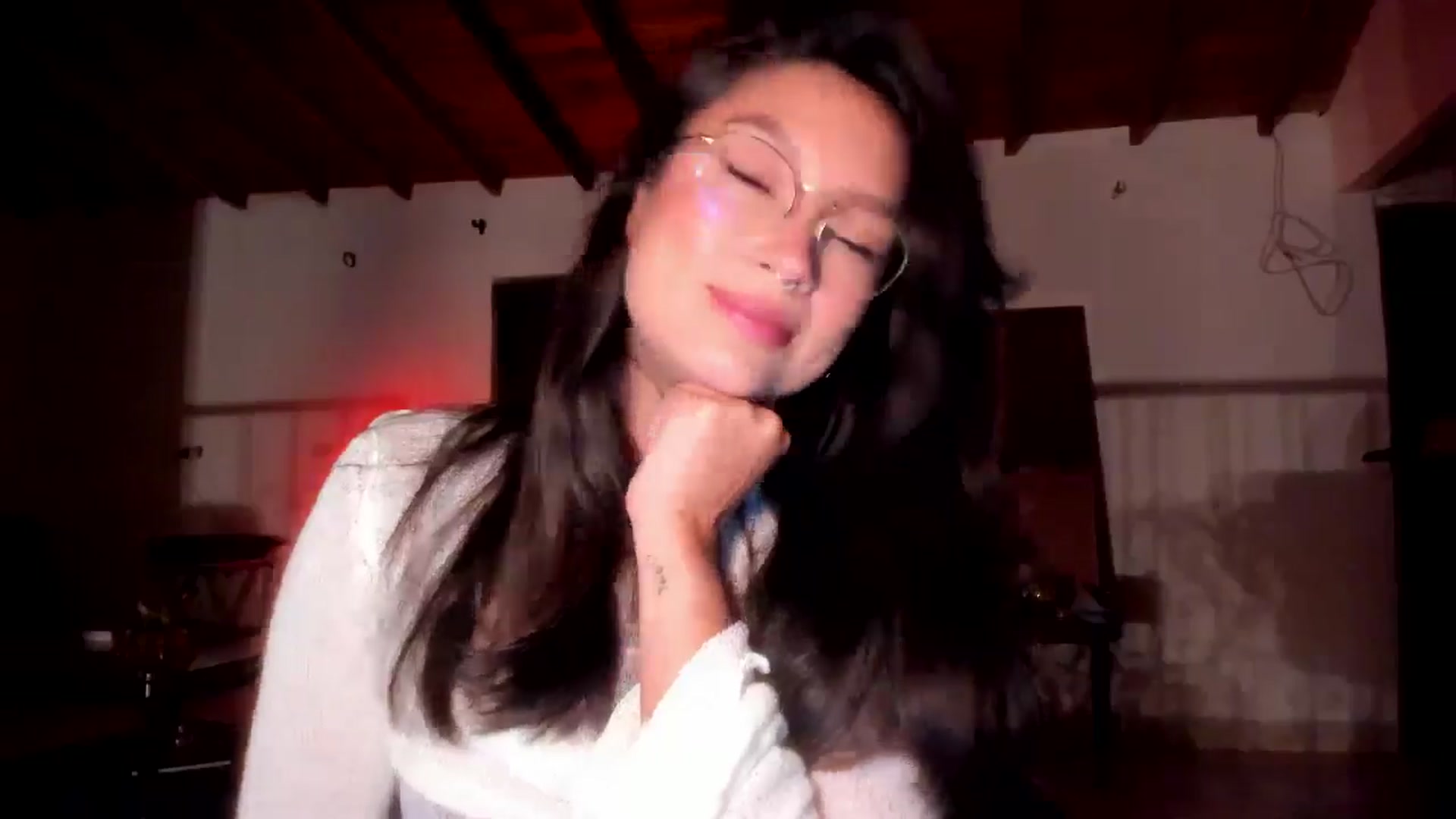 Gallery image thumbnail from Lindsoft's myfreecams stream on, 08/17/2025, 02:13 image 18 of 20