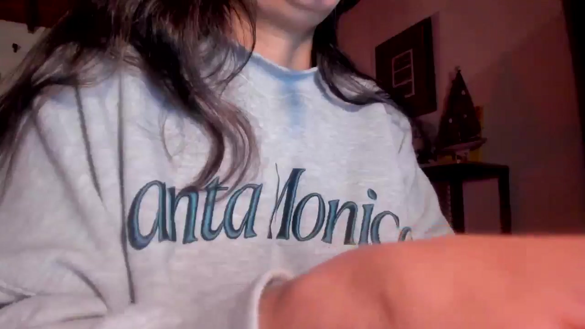 Gallery image thumbnail from Lindsoft's myfreecams stream on, 08/18/2025, 03:38 image 11 of 20