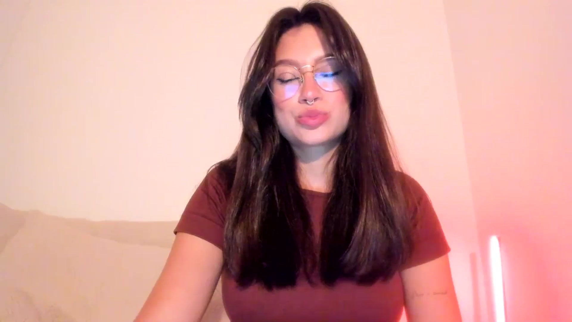 Gallery image thumbnail from Lindsoft's myfreecams stream on, 08/22/2025, 02:57 image 15 of 20