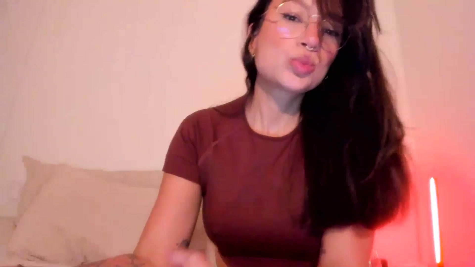 Gallery image thumbnail from Lindsoft's myfreecams stream on, 08/22/2025, 02:57 image 18 of 20