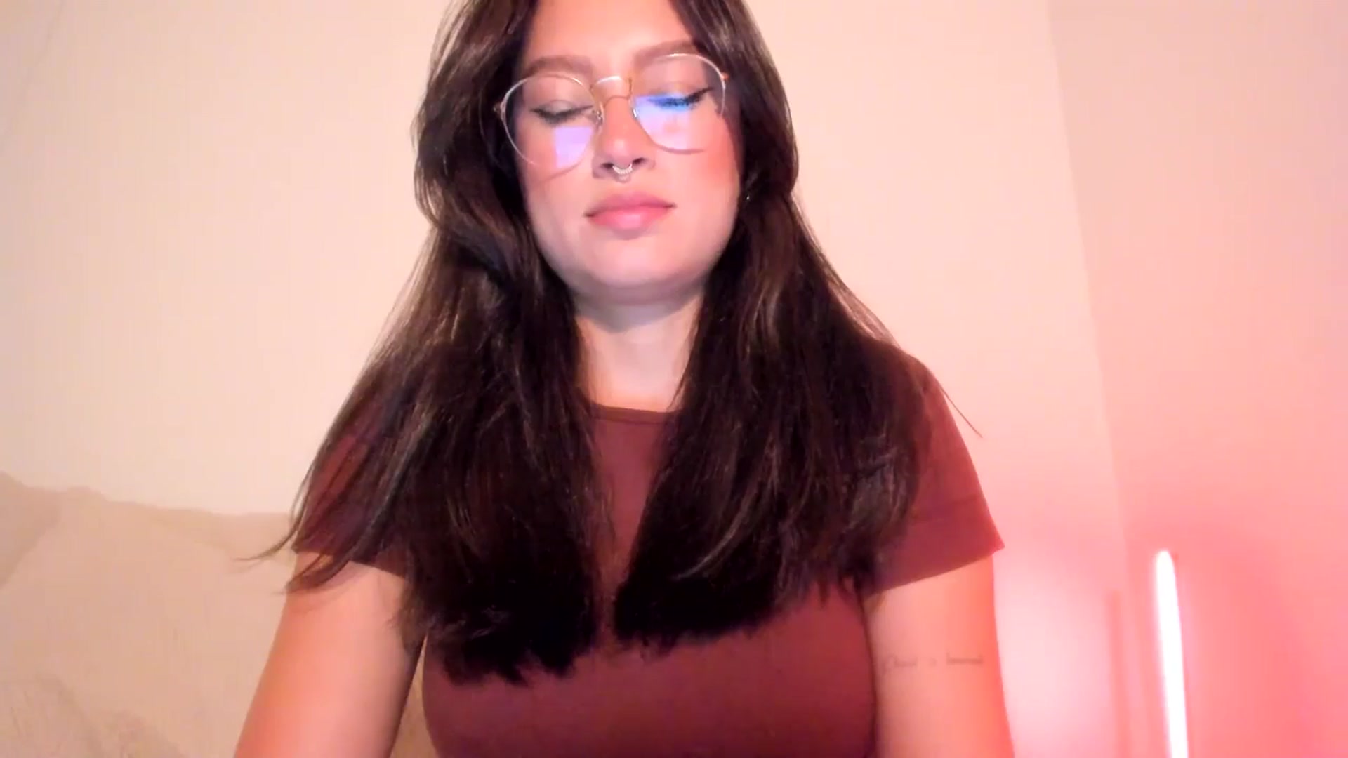 Gallery image thumbnail from Lindsoft's myfreecams stream on, 08/22/2025, 02:57 image 12 of 20