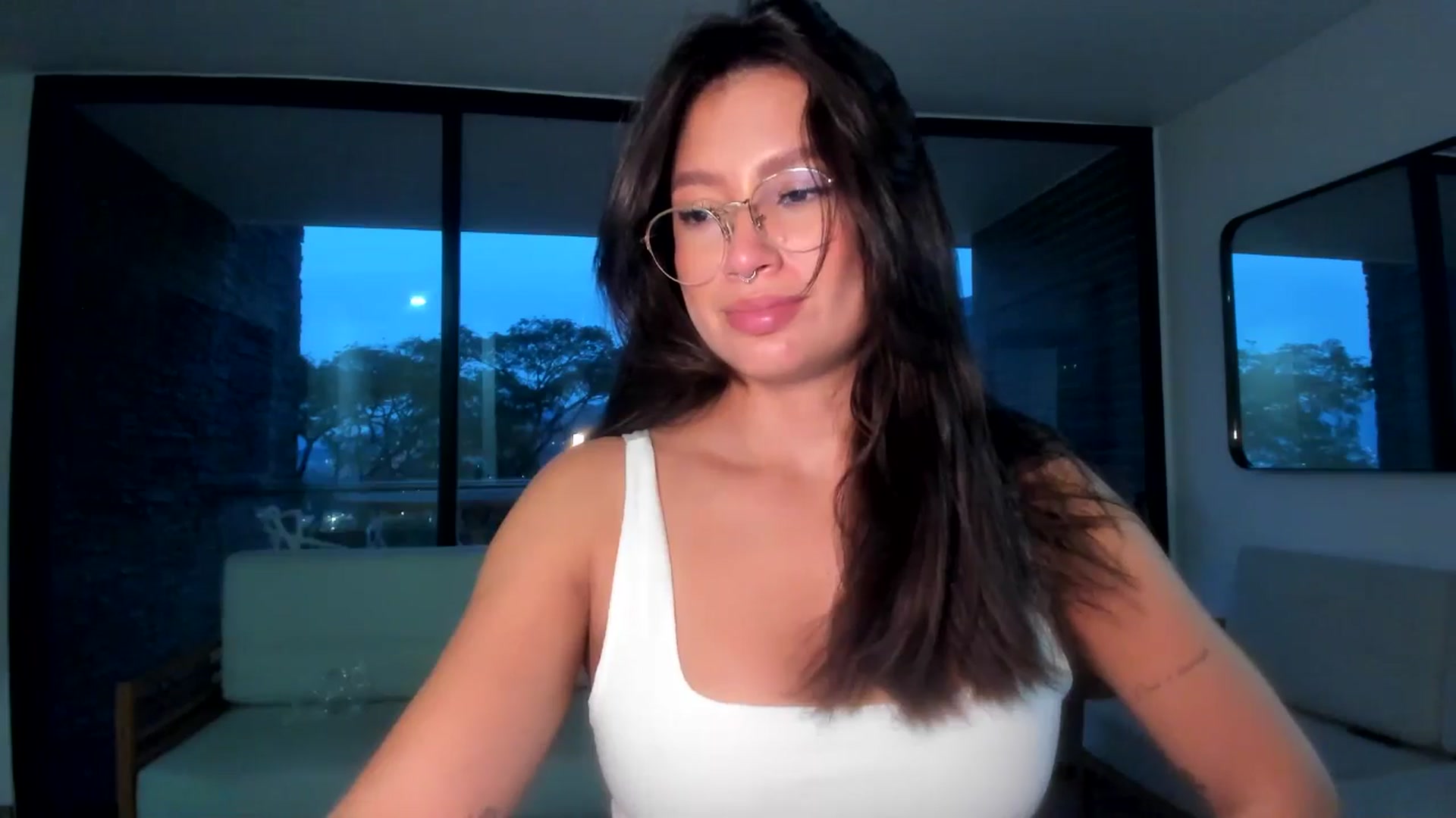 Gallery image thumbnail from Lindsoft's myfreecams stream on, 08/28/2025, 23:55 image 2 of 20