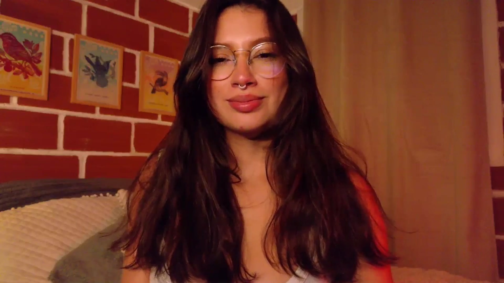 Gallery image thumbnail from Lindsoft's myfreecams stream on, 10/08/2025, 04:03 image 19 of 20