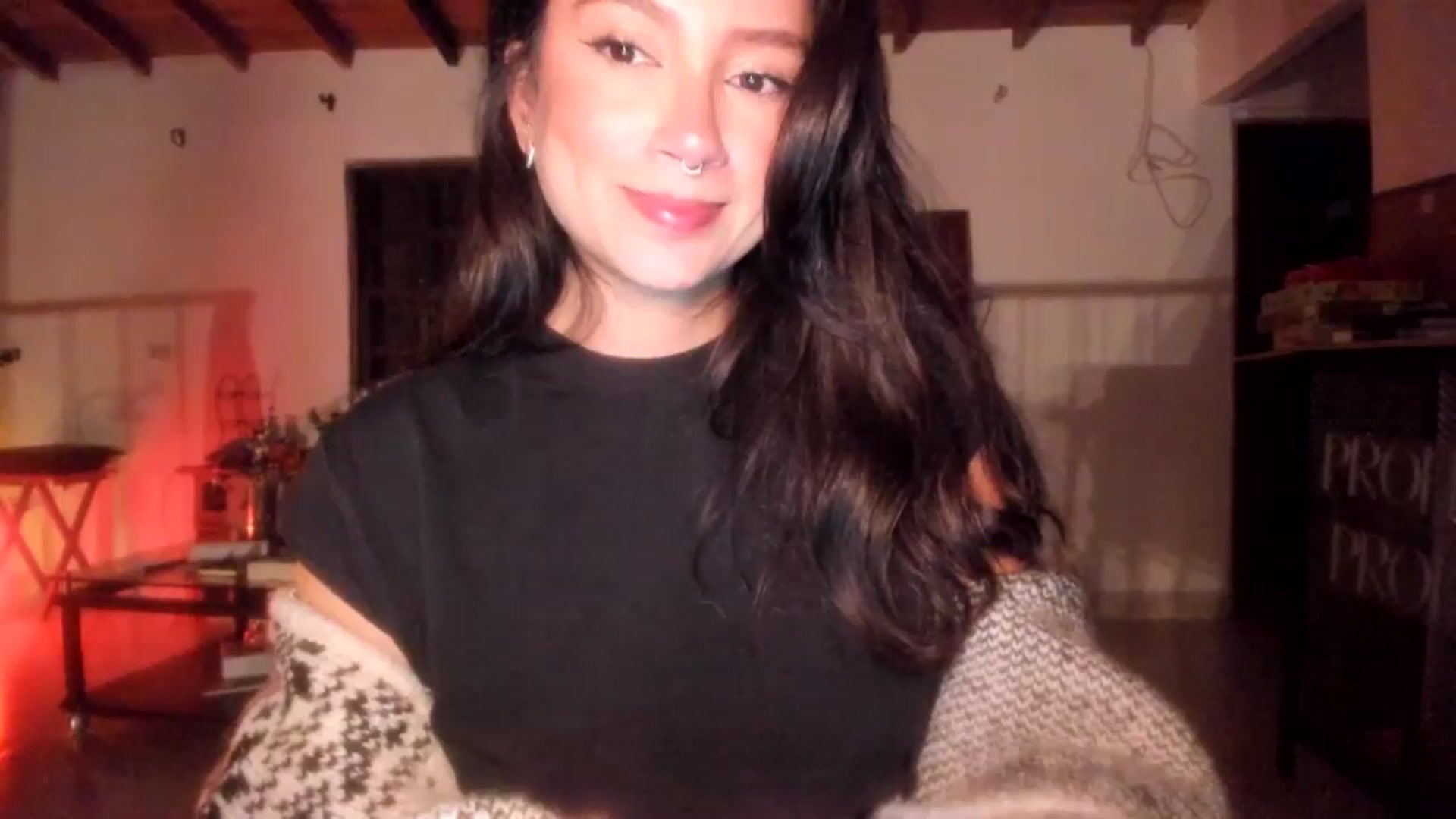 Gallery image thumbnail from Lindsoft's myfreecams stream on, 10/08/2025, 23:56 image 13 of 20