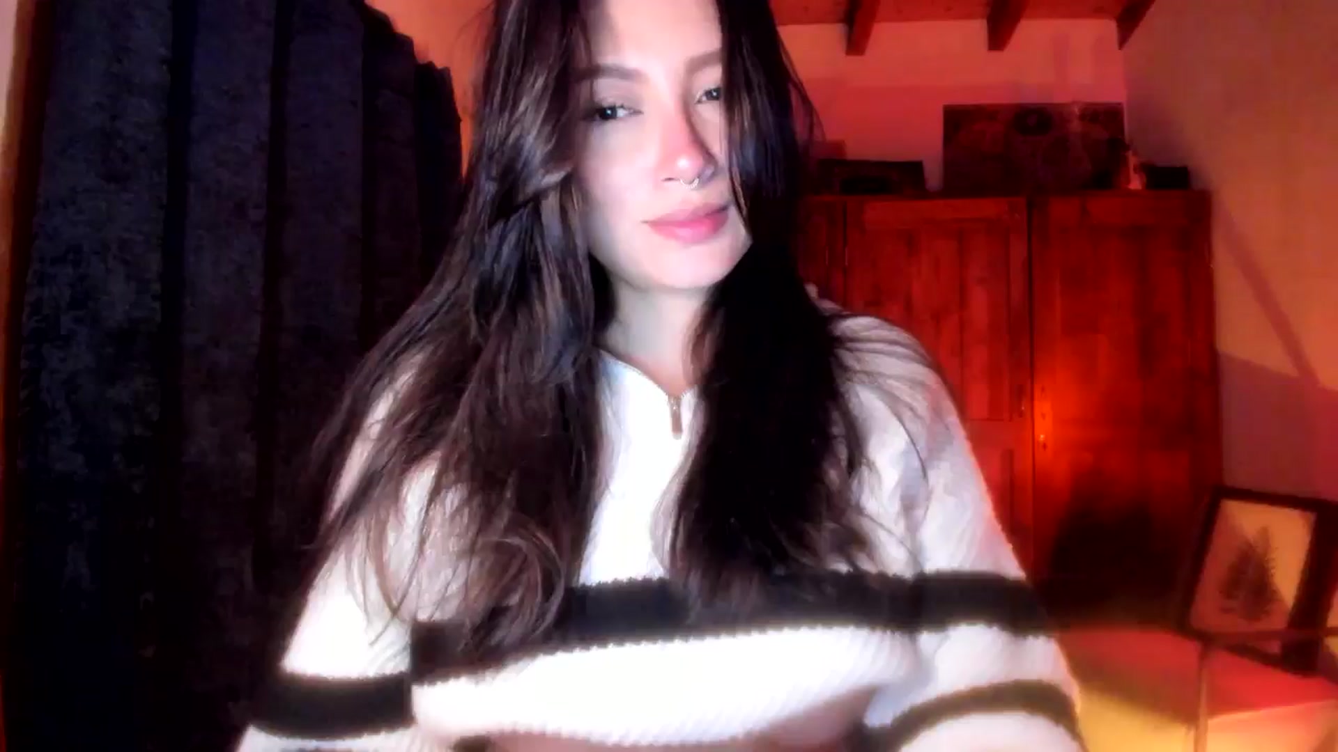 Gallery image thumbnail from Lindsoft's myfreecams stream on, 10/29/2025, 03:18 image 3 of 20