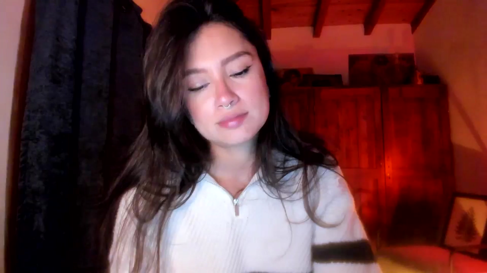 Gallery image thumbnail from Lindsoft's myfreecams stream on, 10/29/2025, 04:02 image 12 of 20