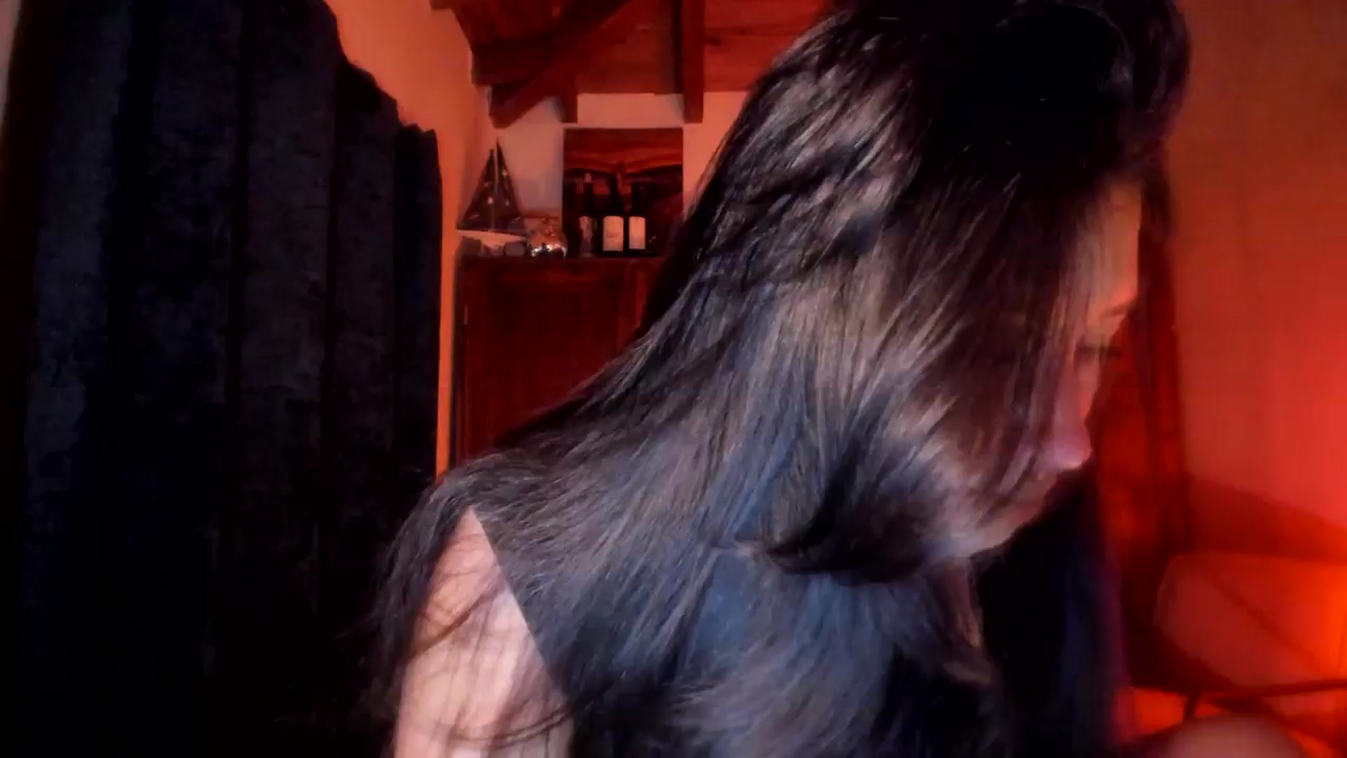 Gallery image thumbnail from Lindsoft's myfreecams stream on, 10/30/2025, 02:30 image 1 of 20