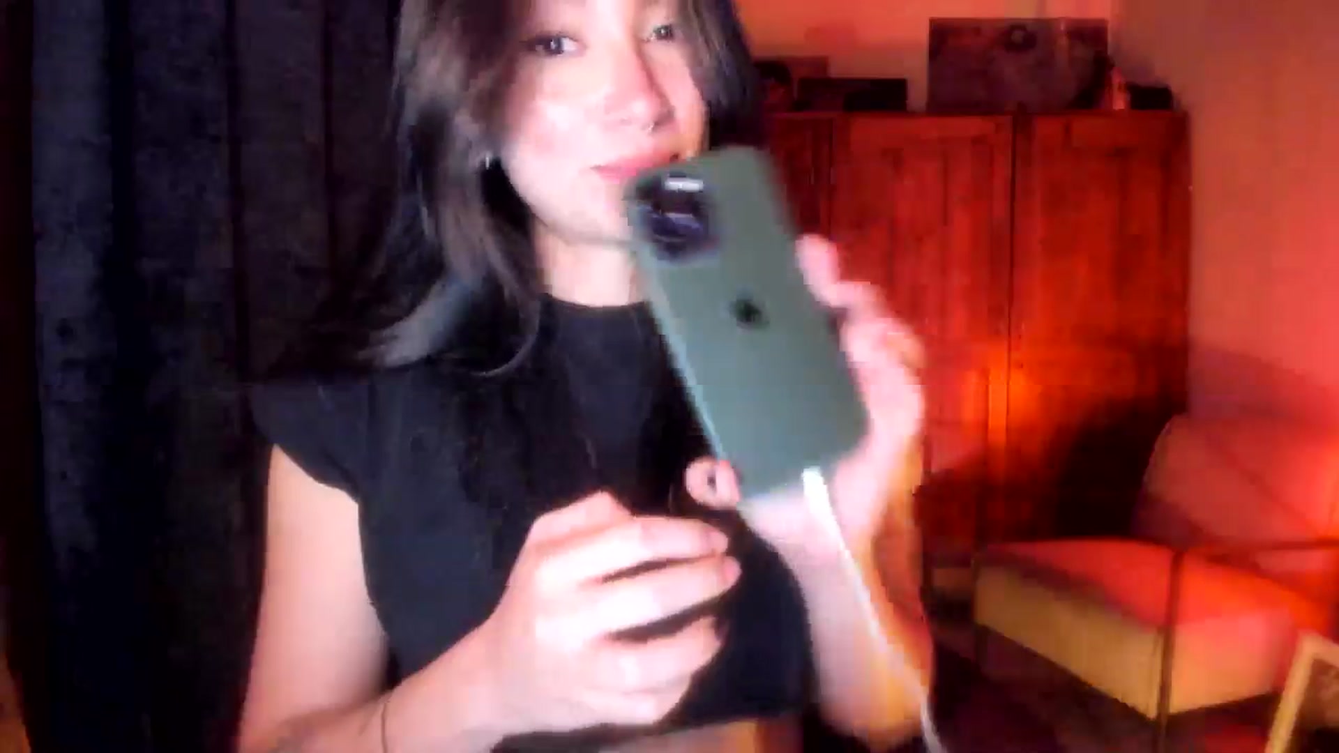 Gallery image thumbnail from Lindsoft's myfreecams stream on, 10/30/2025, 02:49 image 2 of 20
