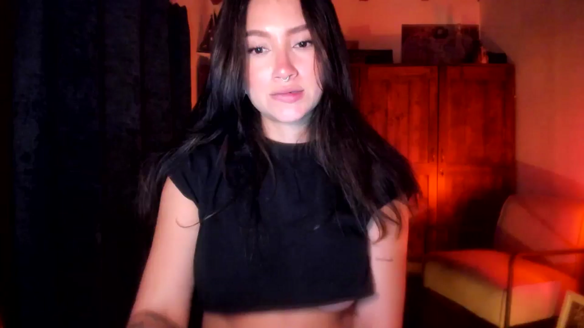 Gallery image thumbnail from Lindsoft's myfreecams stream on, 10/30/2025, 02:49 image 17 of 20