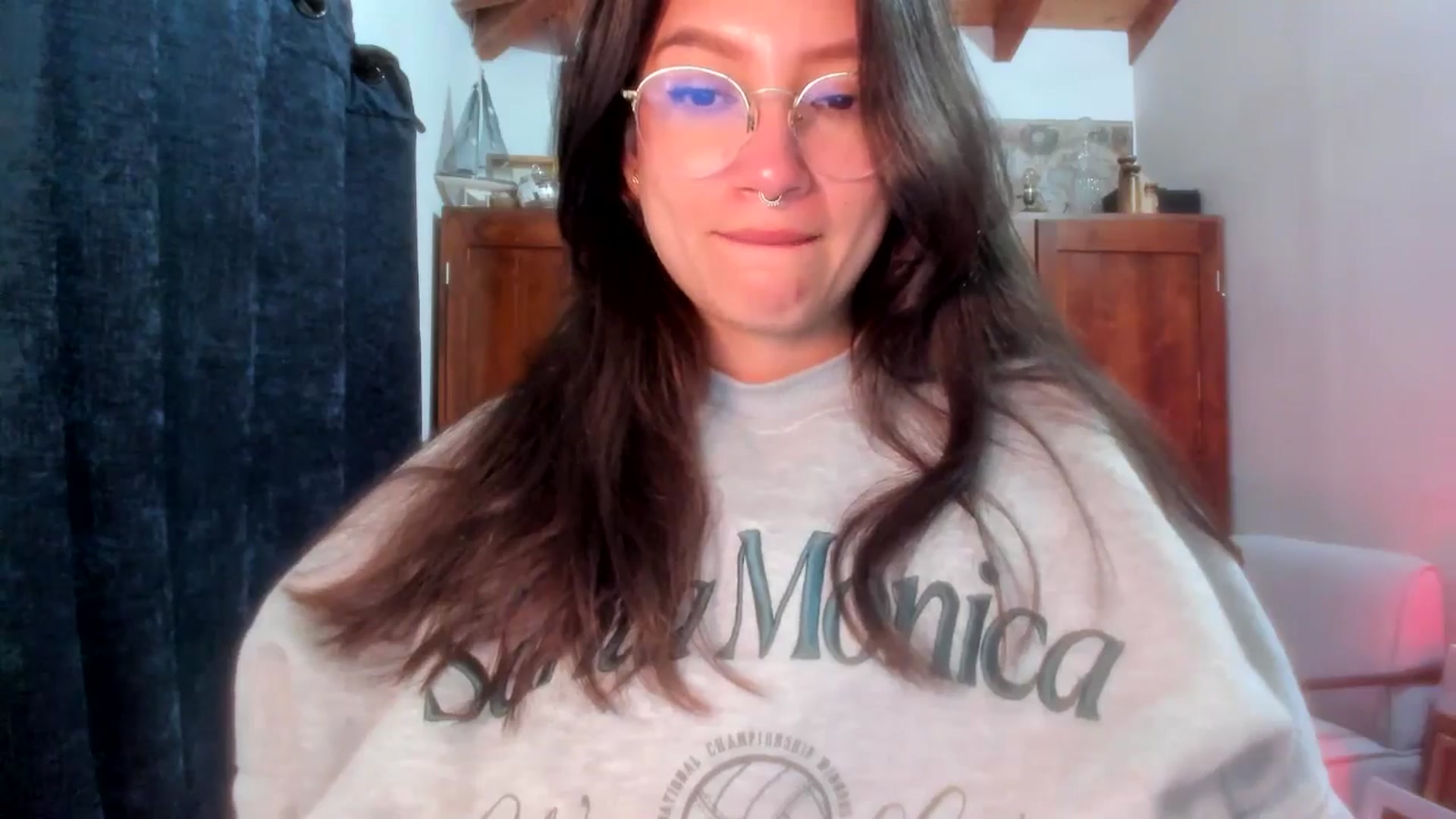 Gallery image thumbnail from Lindsoft's myfreecams stream on, 10/31/2025, 04:41 image 20 of 20