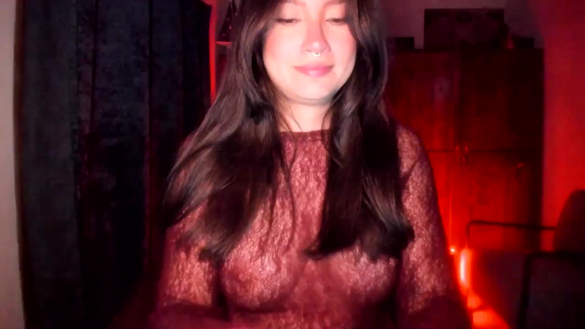 Gallery image thumbnail from Lindsoft's myfreecams stream on, 11/12/2025, 02:00 image 11 of 20