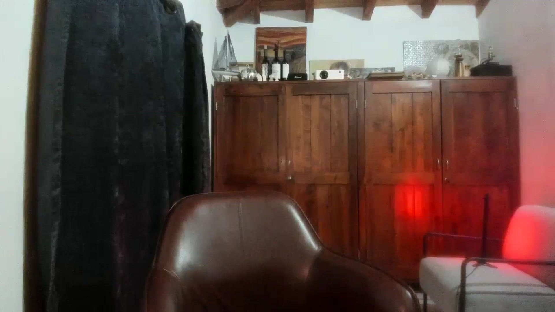 Gallery image thumbnail from Lindsoft's myfreecams stream on, 11/27/2025, 03:29 image 10 of 20