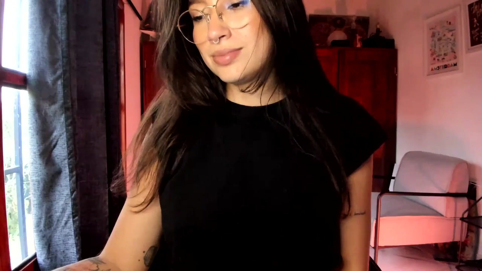 Gallery image thumbnail from Lindsoft's myfreecams stream on, 12/04/2025, 21:55 image 11 of 20