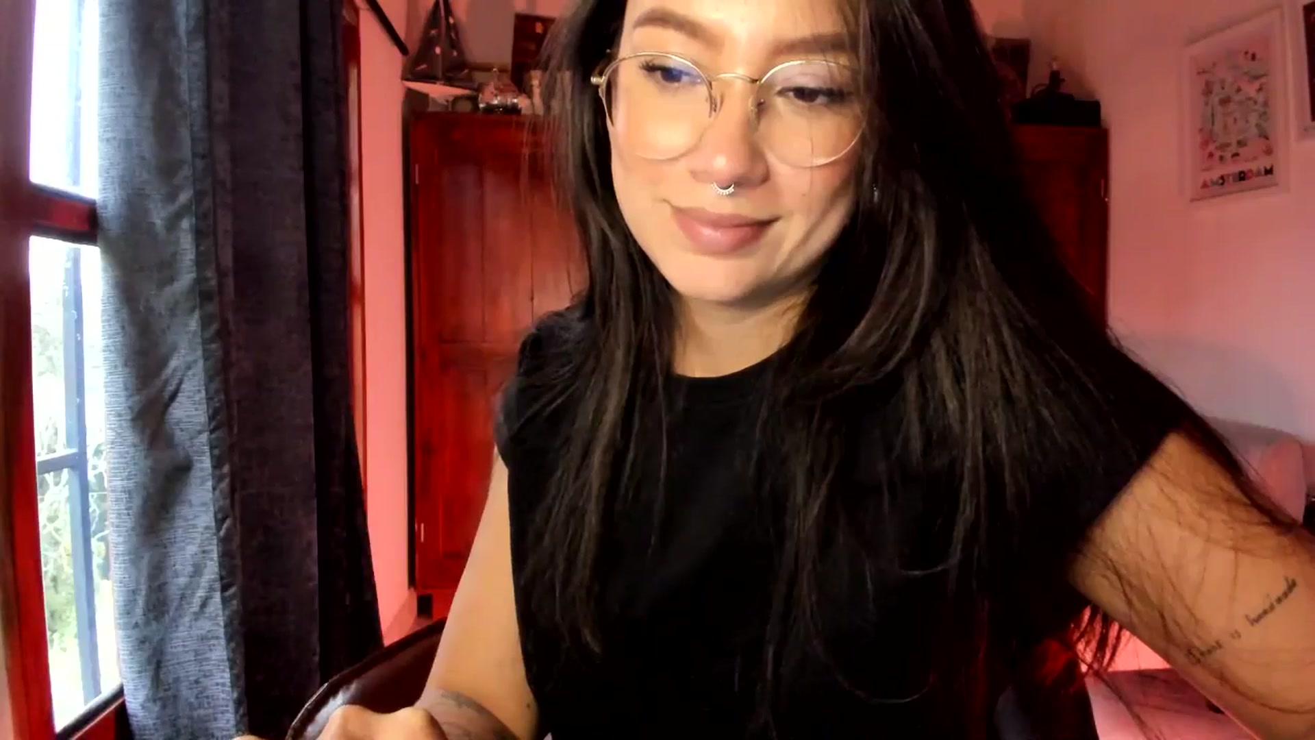 Gallery image thumbnail from Lindsoft's myfreecams stream on, 12/04/2025, 21:55 image 6 of 20