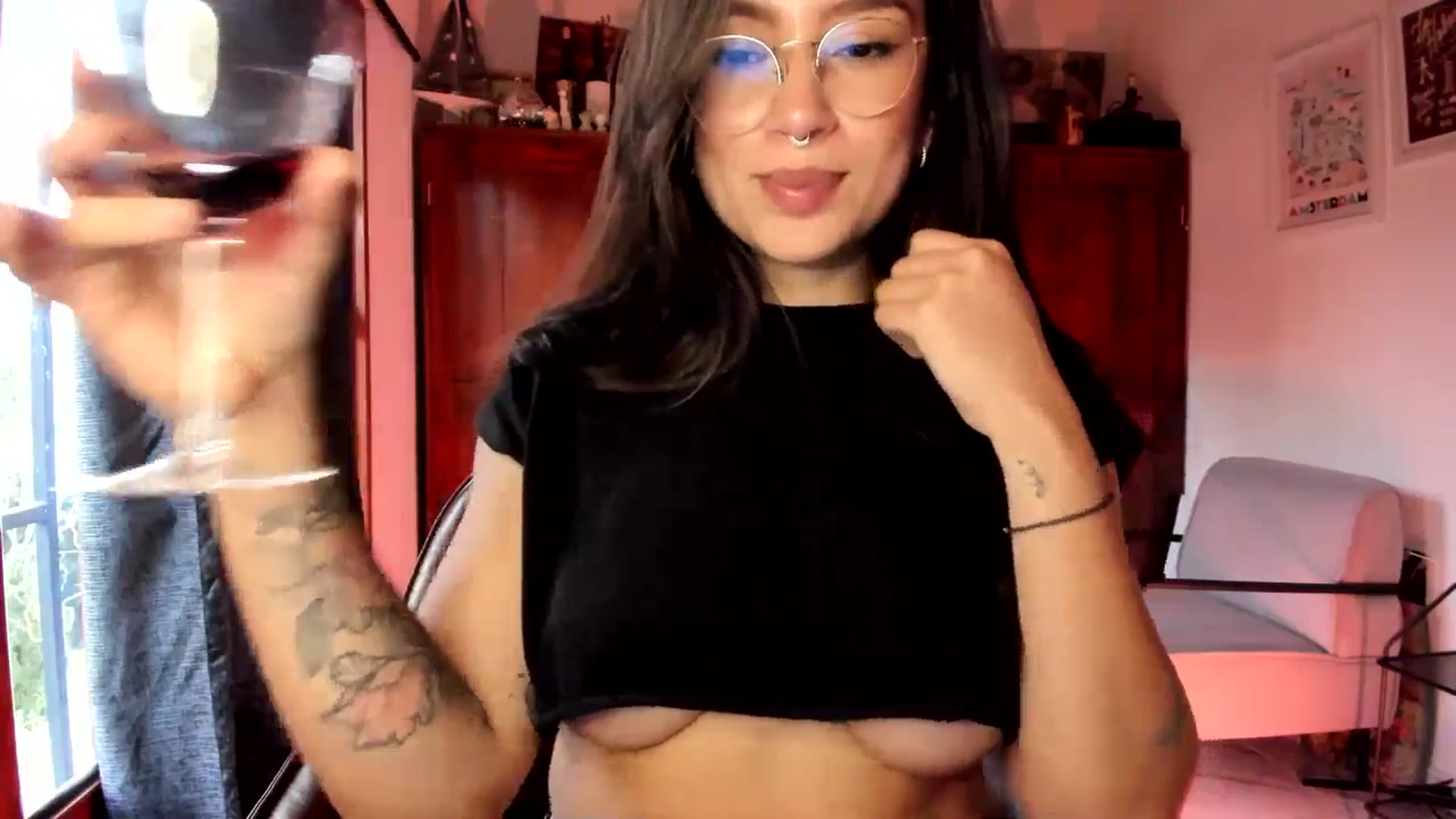 Gallery image thumbnail from Lindsoft's myfreecams stream on, 12/04/2025, 21:55 image 16 of 20