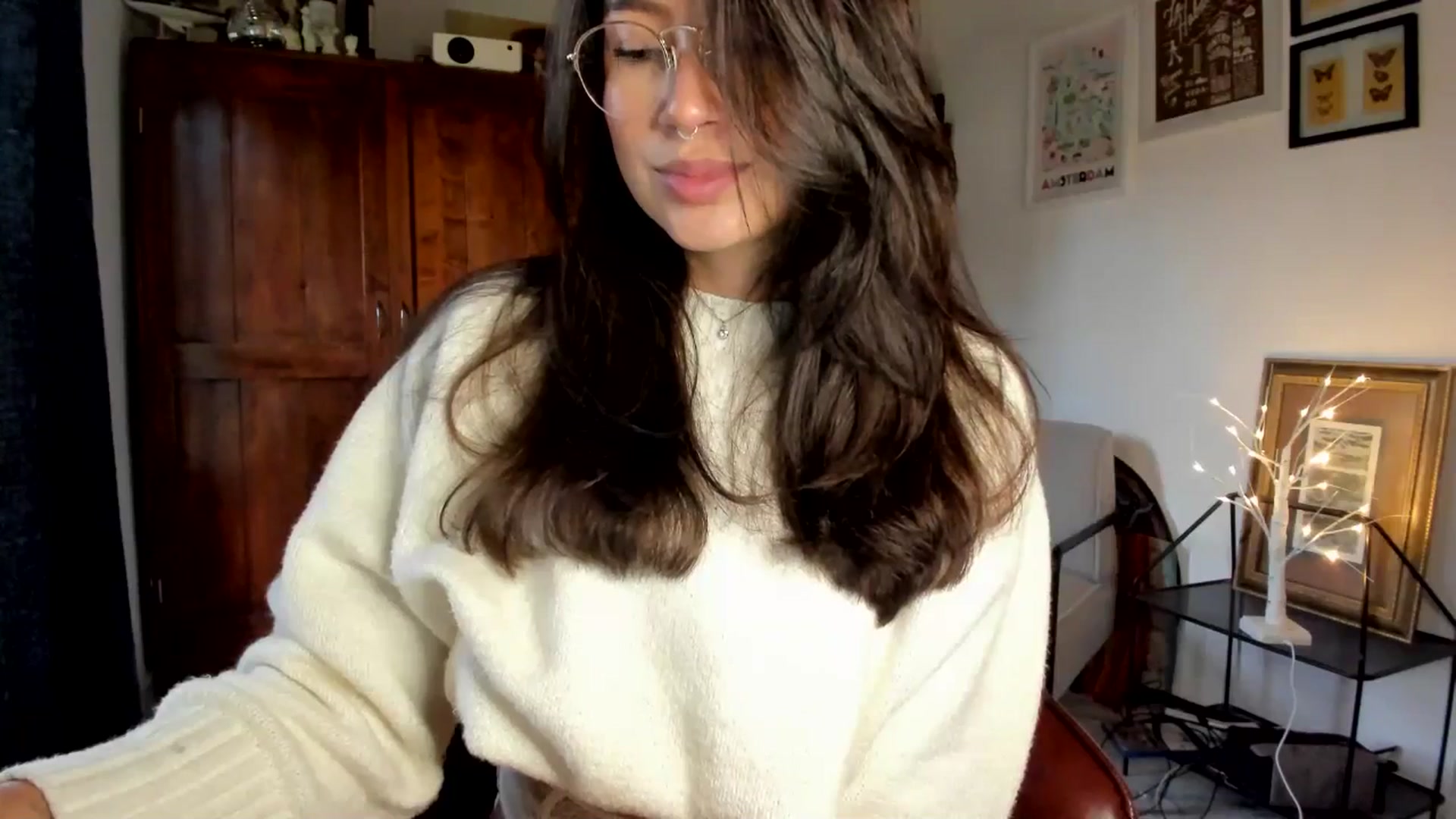 Gallery image thumbnail from Lindsoft's myfreecams stream on, 12/12/2025, 21:30 image 6 of 20