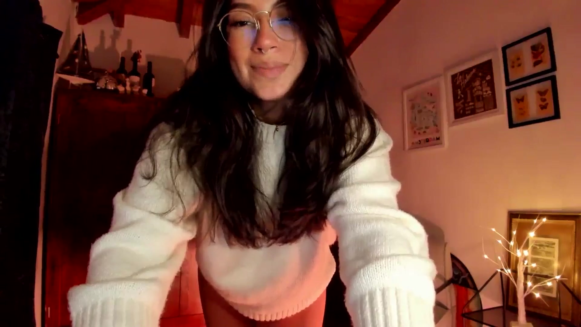 Gallery image thumbnail from Lindsoft's myfreecams stream on, 12/13/2025, 03:25 image 11 of 20