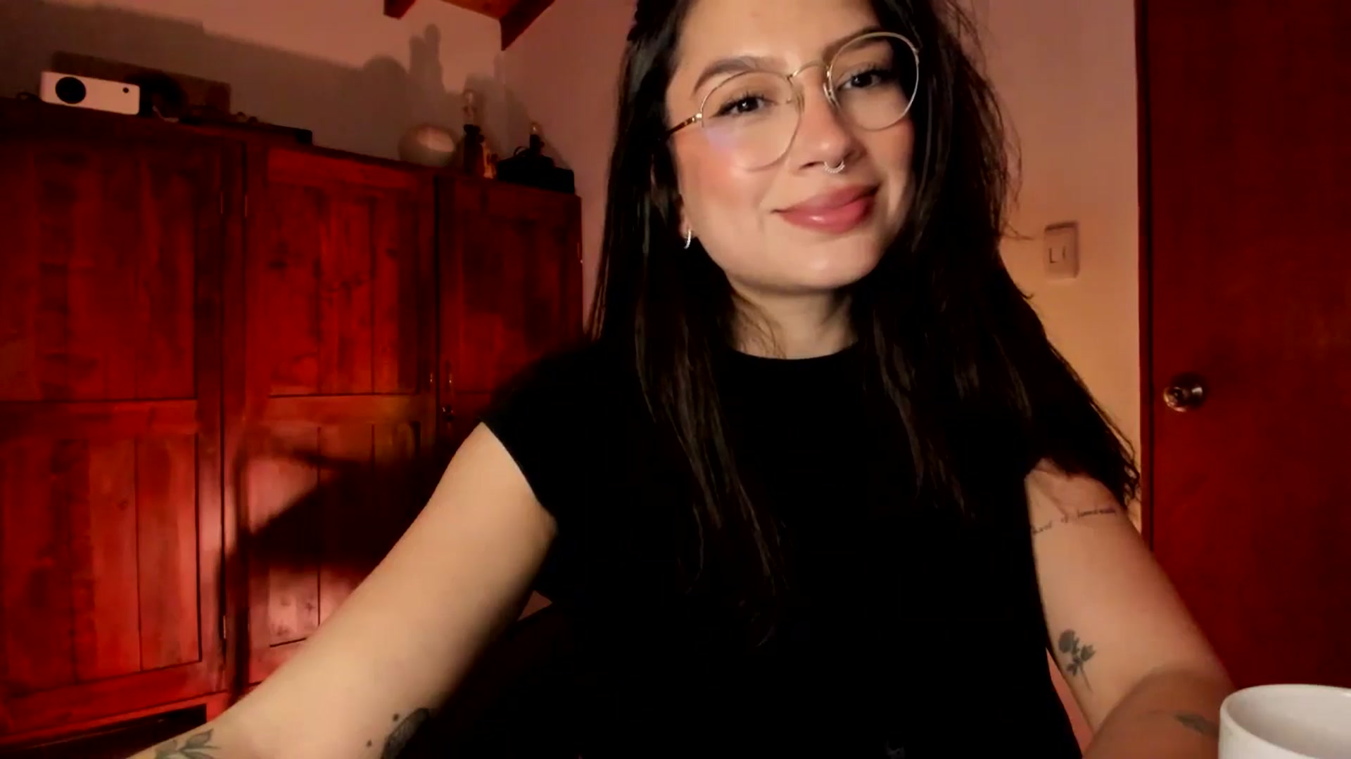 Gallery image thumbnail from Lindsoft's myfreecams stream on, 12/29/2025, 24:32 image 3 of 20