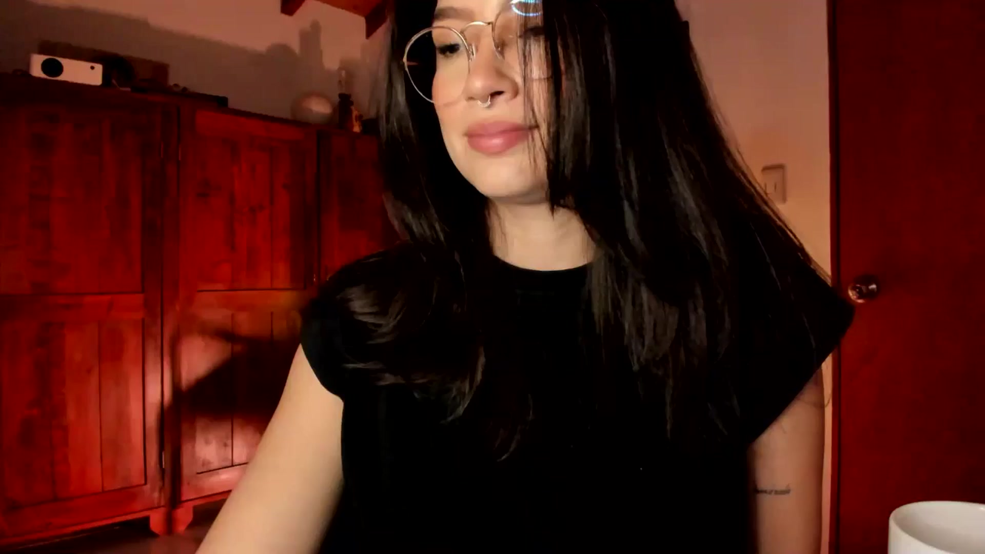Gallery image thumbnail from Lindsoft's myfreecams stream on, 12/29/2025, 24:32 image 2 of 20
