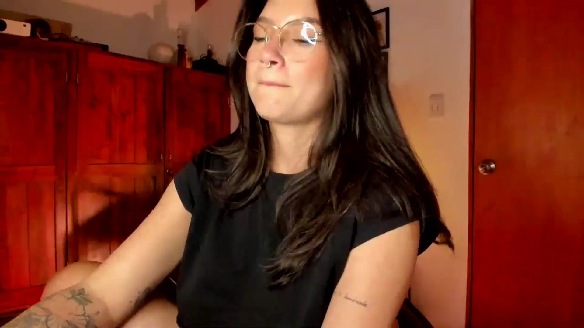 Gallery image thumbnail from Lindsoft's myfreecams stream on, 12/29/2025, 01:32 image 14 of 20