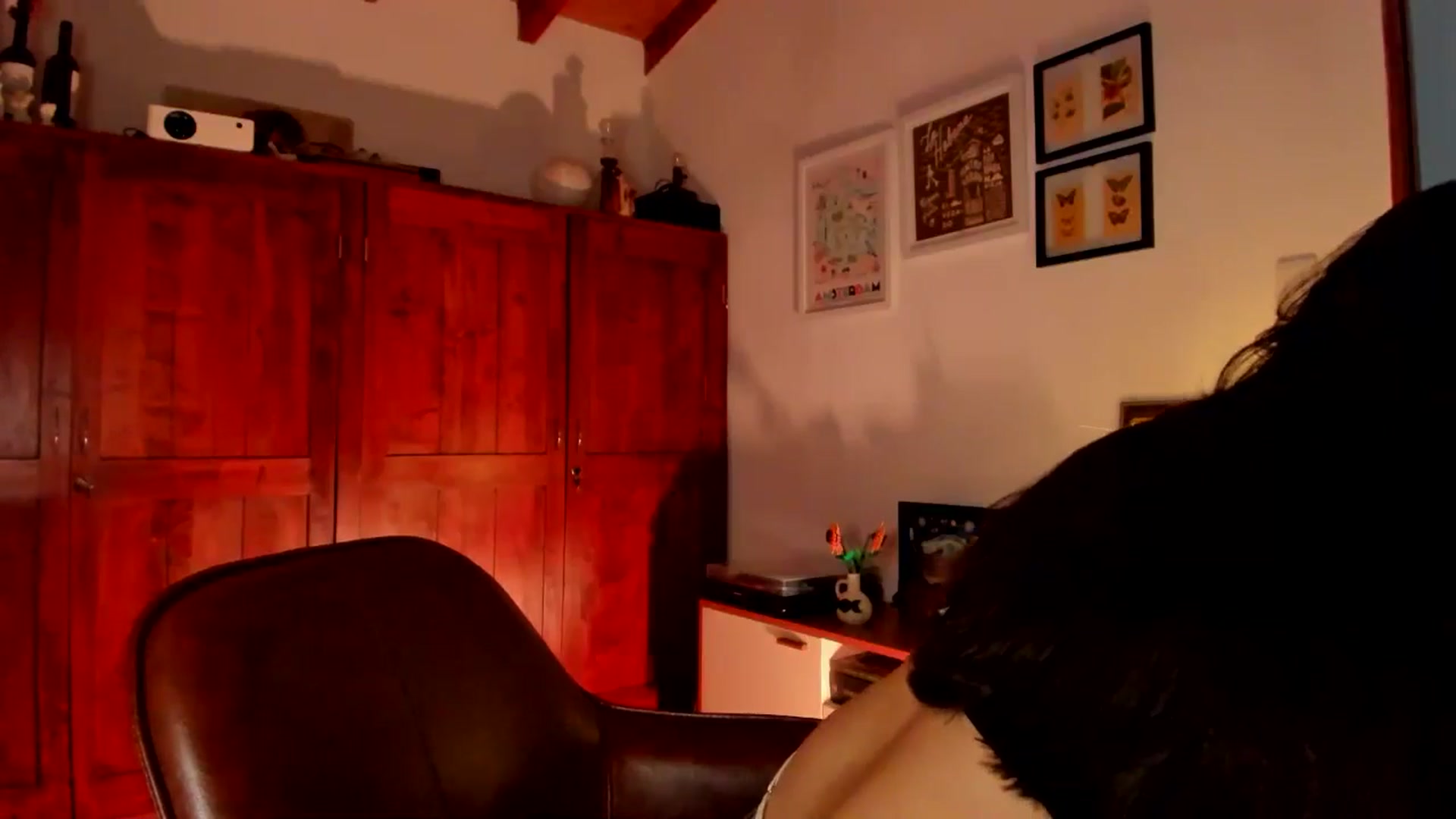 Gallery image thumbnail from Lindsoft's myfreecams stream on, 01/08/2026, 24:22 image 15 of 20
