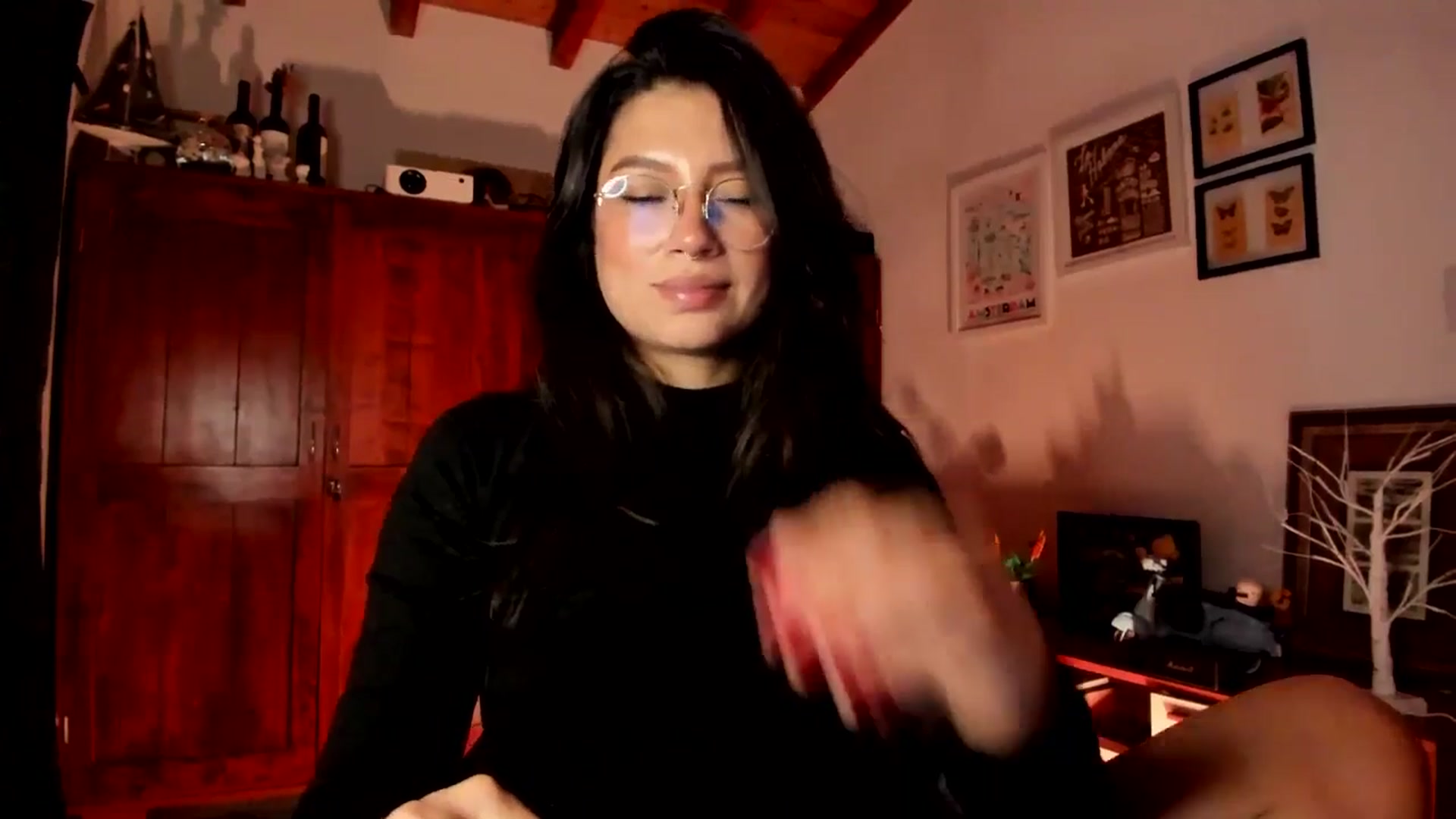 Gallery image thumbnail from Lindsoft's myfreecams stream on, 01/13/2026, 03:51 image 12 of 20