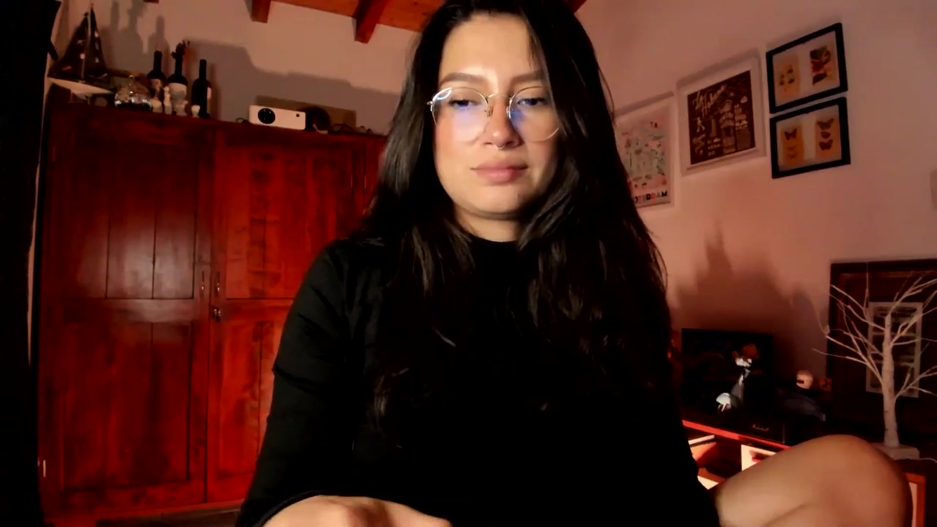 Gallery image thumbnail from Lindsoft's myfreecams stream on, 01/13/2026, 03:51 image 17 of 20