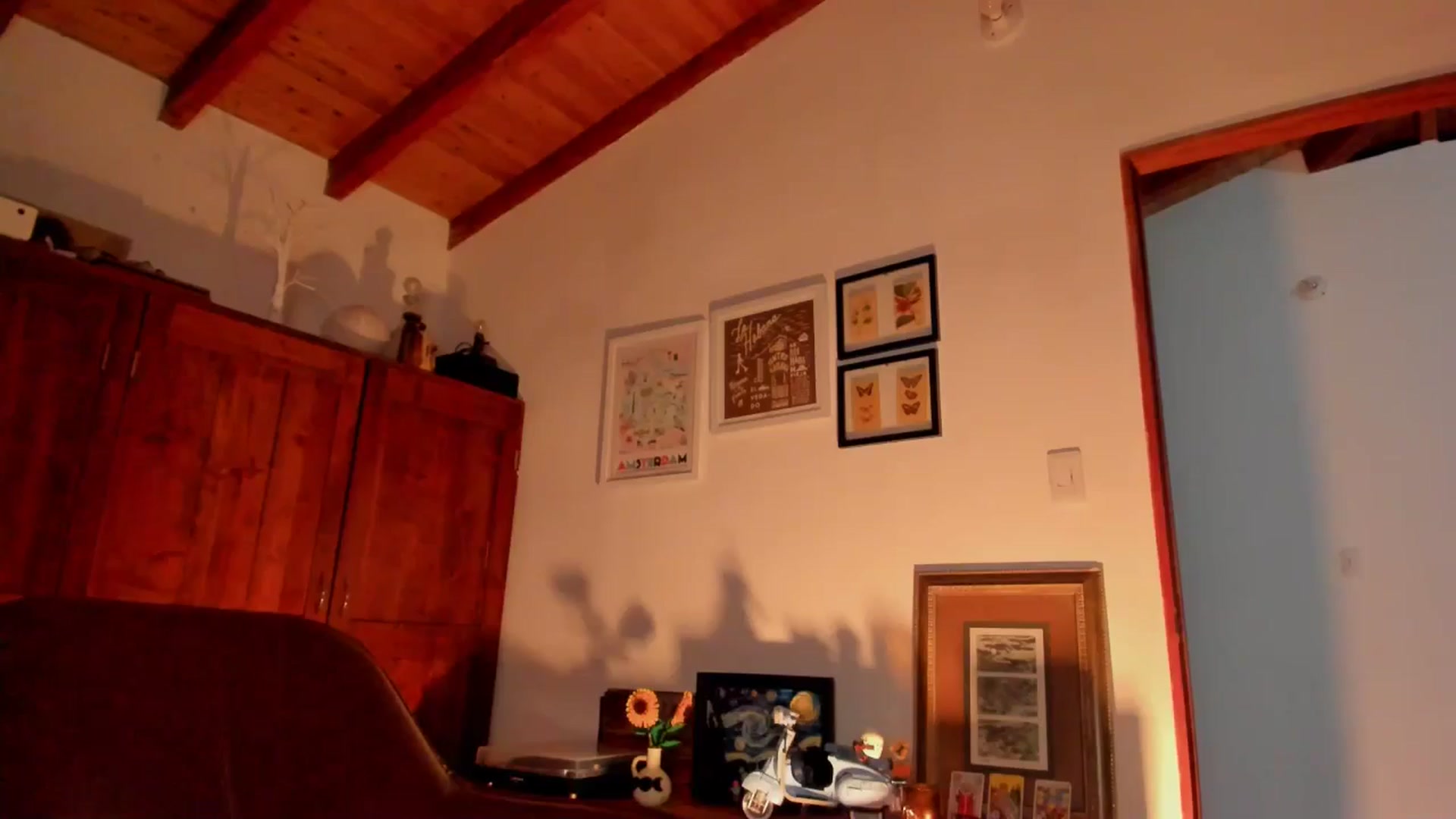 Gallery image thumbnail from Lindsoft's myfreecams stream on, 01/21/2026, 24:00 image 19 of 20