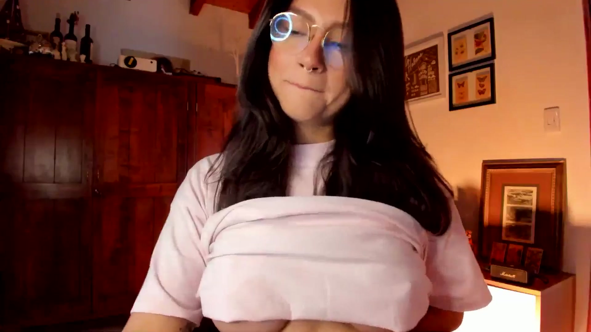 Gallery image thumbnail from Lindsoft's myfreecams stream on, 01/21/2026, 22:44 image 9 of 20