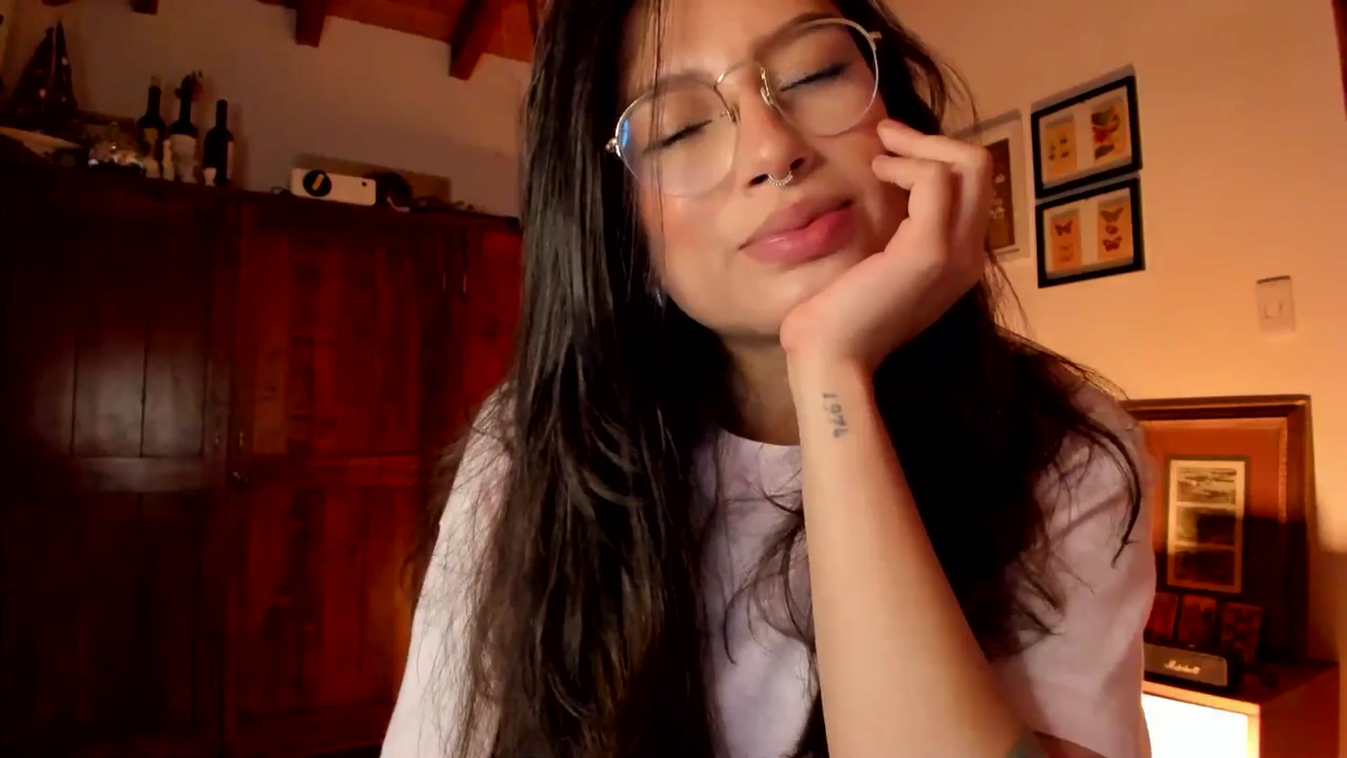 Gallery image thumbnail from Lindsoft's myfreecams stream on, 01/22/2026, 24:02 image 5 of 20