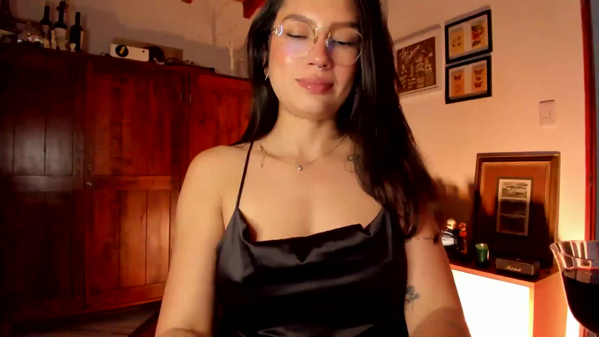 Gallery image thumbnail from Lindsoft's myfreecams stream on, 01/28/2026, 24:48 image 15 of 20