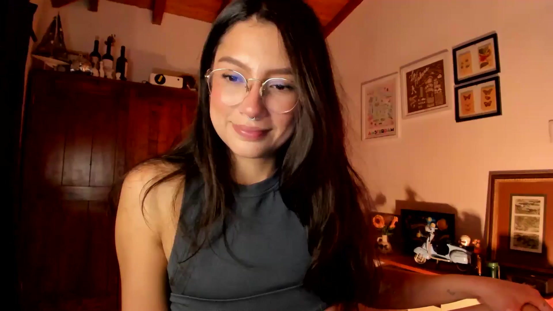 Gallery image thumbnail from Lindsoft's myfreecams stream on, 01/30/2026, 04:26 image 9 of 20