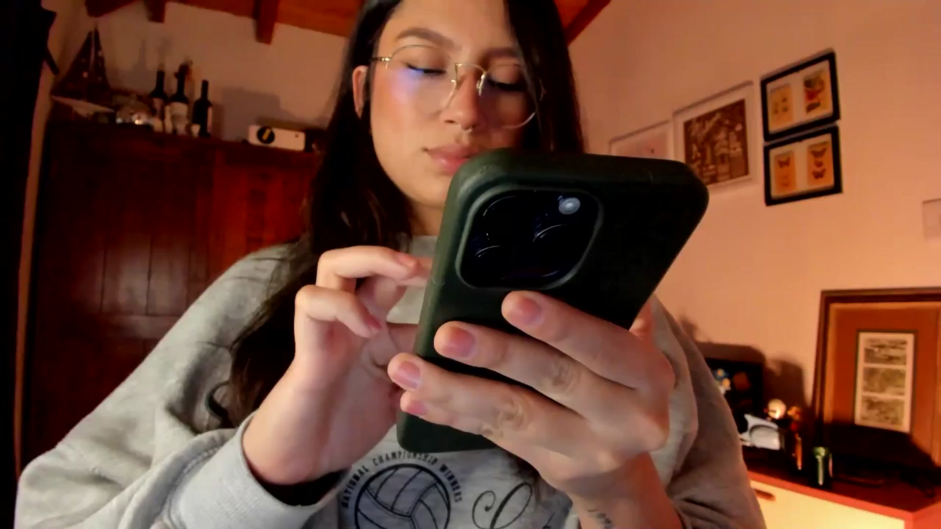 Gallery image thumbnail from Lindsoft's myfreecams stream on, 01/30/2026, 22:30 image 1 of 20
