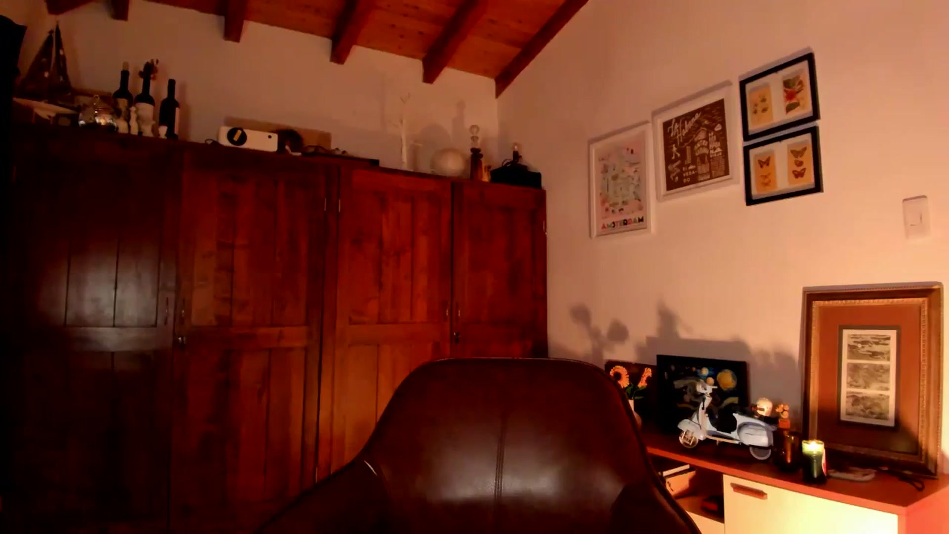 Gallery image thumbnail from Lindsoft's myfreecams stream on, 02/02/2026, 01:38 image 3 of 20