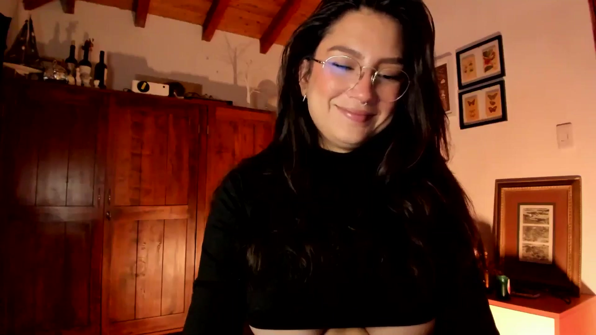 Gallery image thumbnail from Lindsoft's myfreecams stream on, 02/02/2026, 01:38 image 16 of 20