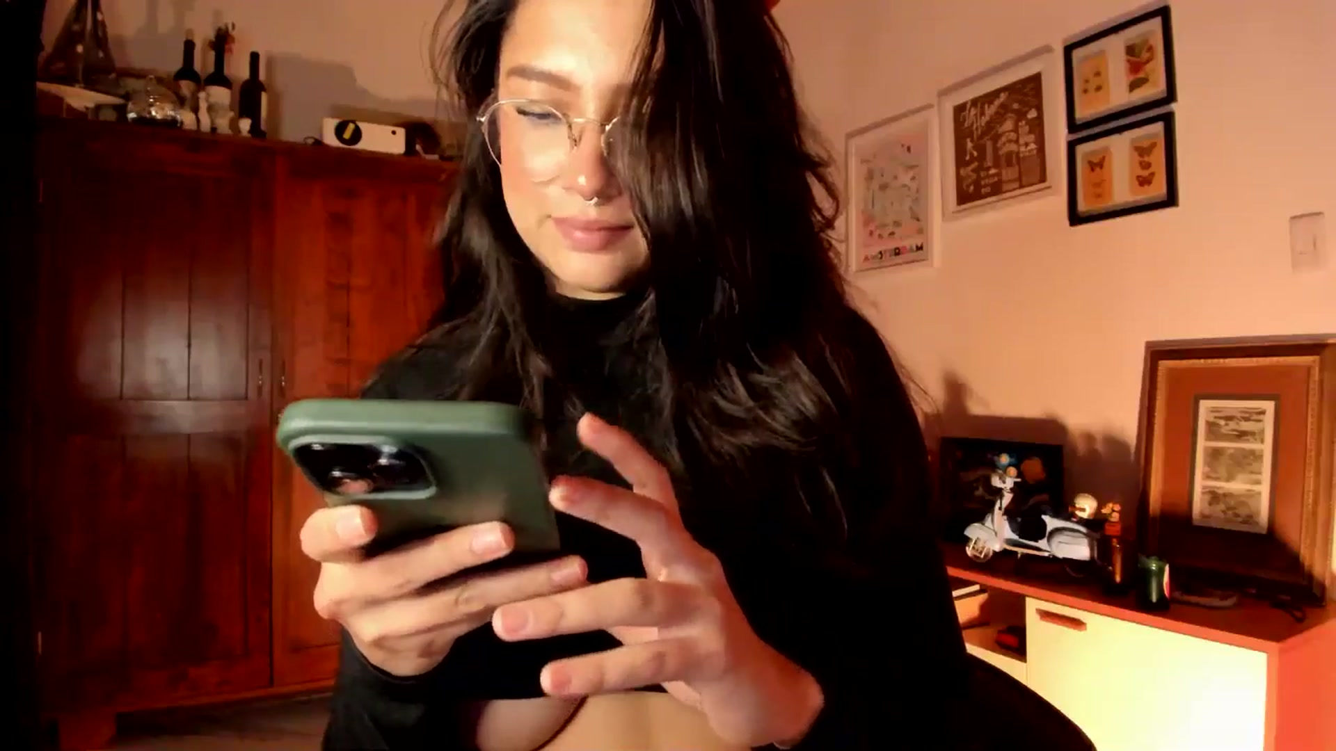 Gallery image thumbnail from Lindsoft's myfreecams stream on, 02/02/2026, 02:40 image 12 of 20