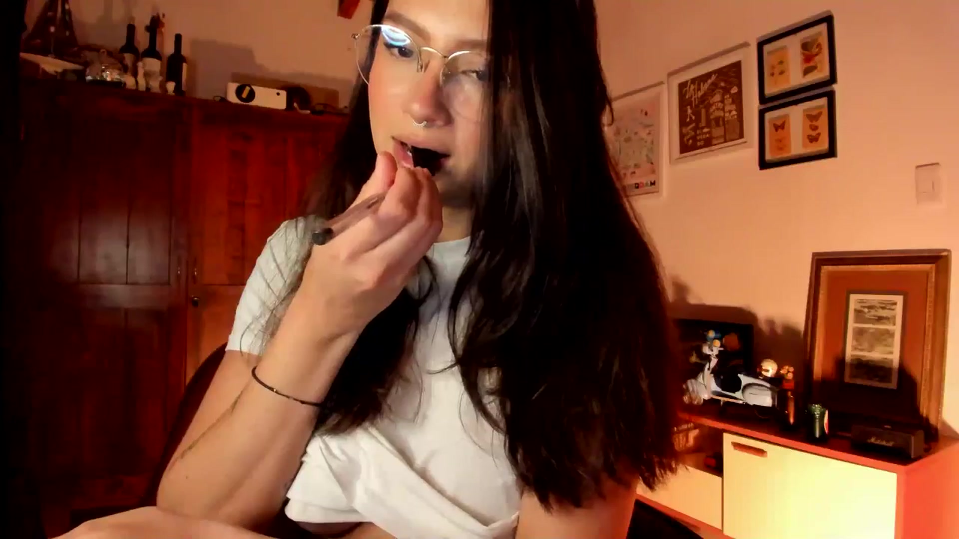Gallery image thumbnail from Lindsoft's myfreecams stream on, 02/03/2026, 01:56 image 17 of 20