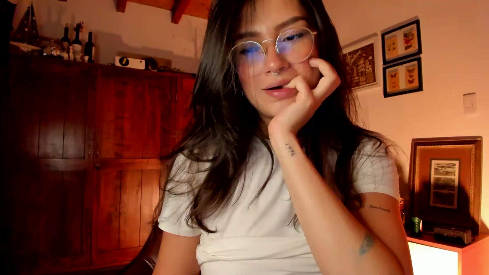 Gallery image thumbnail from Lindsoft's myfreecams stream on, 02/03/2026, 03:26 image 9 of 20