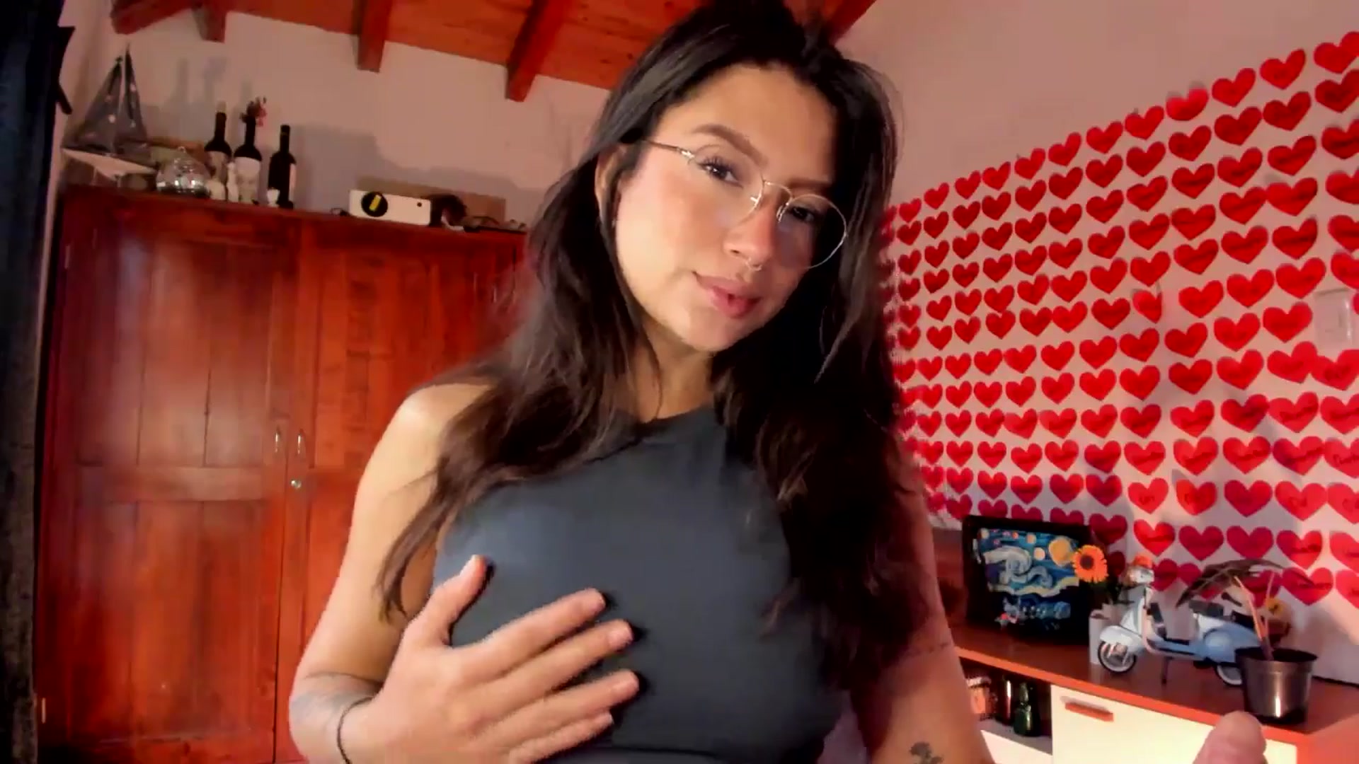 Gallery image thumbnail from Lindsoft's myfreecams stream on, 02/22/2026, 18:06 image 5 of 20