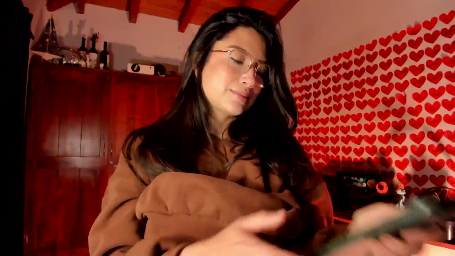 Gallery image thumbnail from Lindsoft's myfreecams stream on, 02/24/2026, 03:52 image 12 of 20