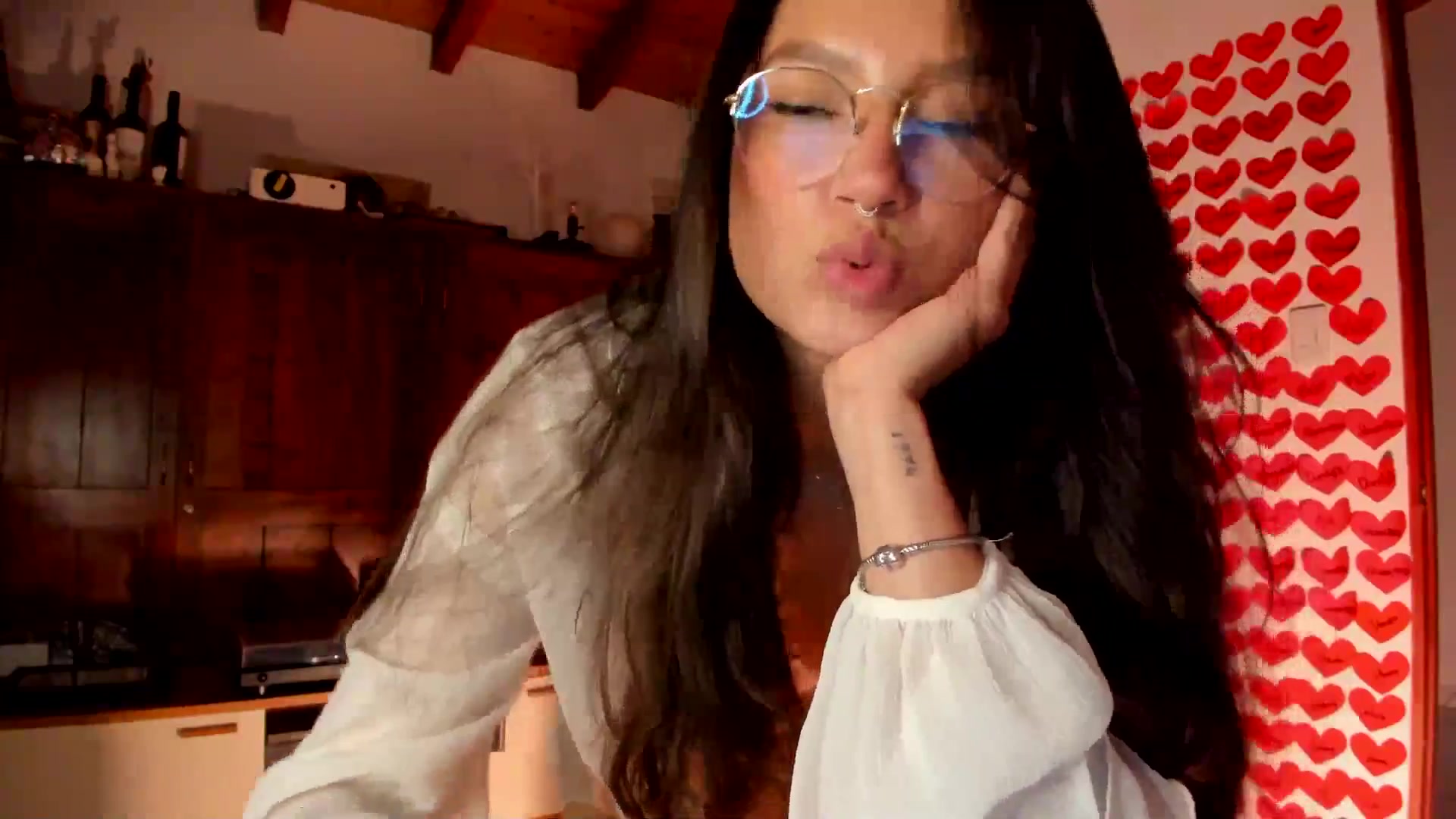 Gallery image thumbnail from Lindsoft's myfreecams stream on, 03/03/2026, 01:20 image 6 of 20