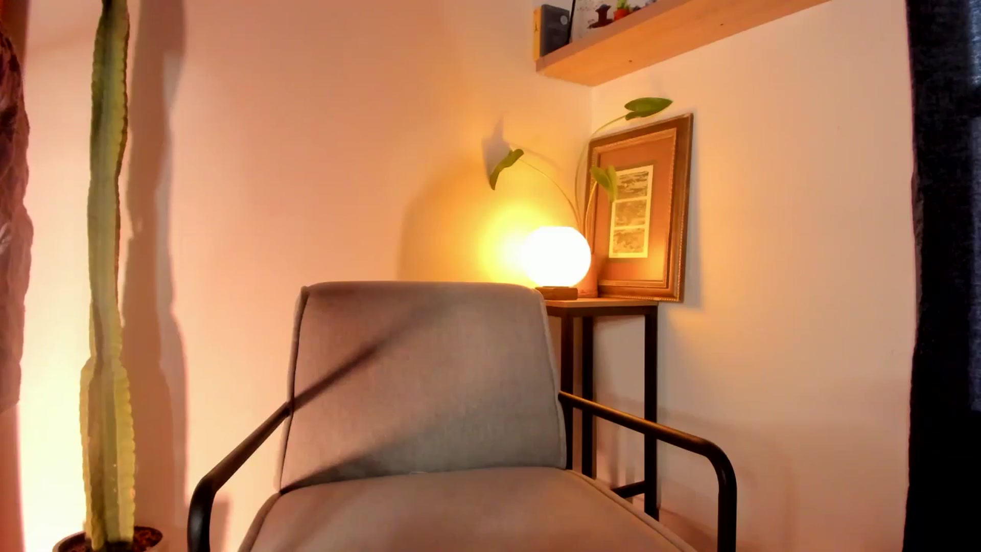 Gallery image thumbnail from Lindsoft's myfreecams stream on, 03/06/2026, 22:42 image 7 of 20