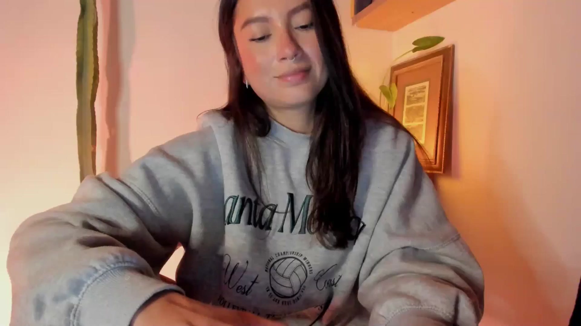 Gallery image thumbnail from Lindsoft's myfreecams stream on, 03/10/2026, 24:36 image 19 of 20