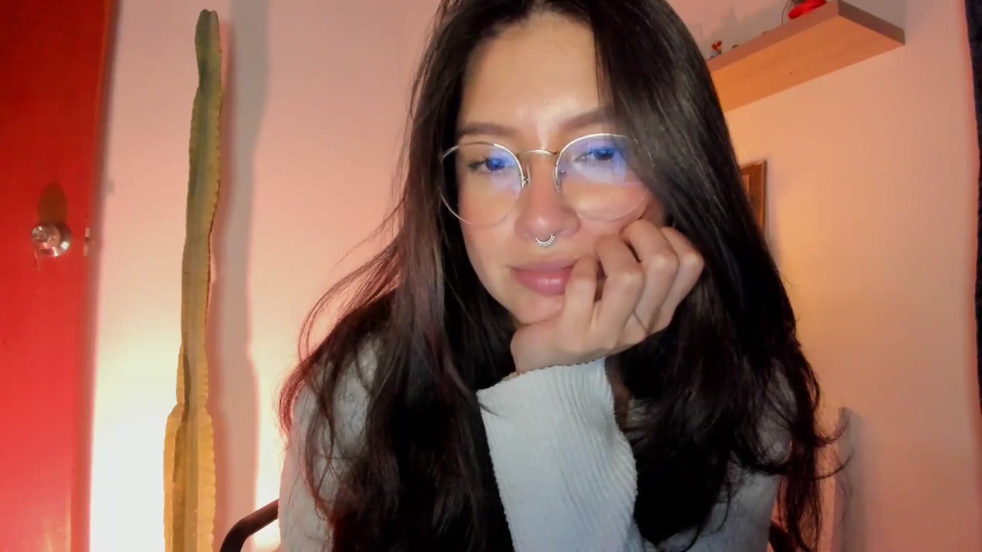 Gallery image thumbnail from Lindsoft's myfreecams stream on, 03/28/2026, 24:01 image 10 of 20