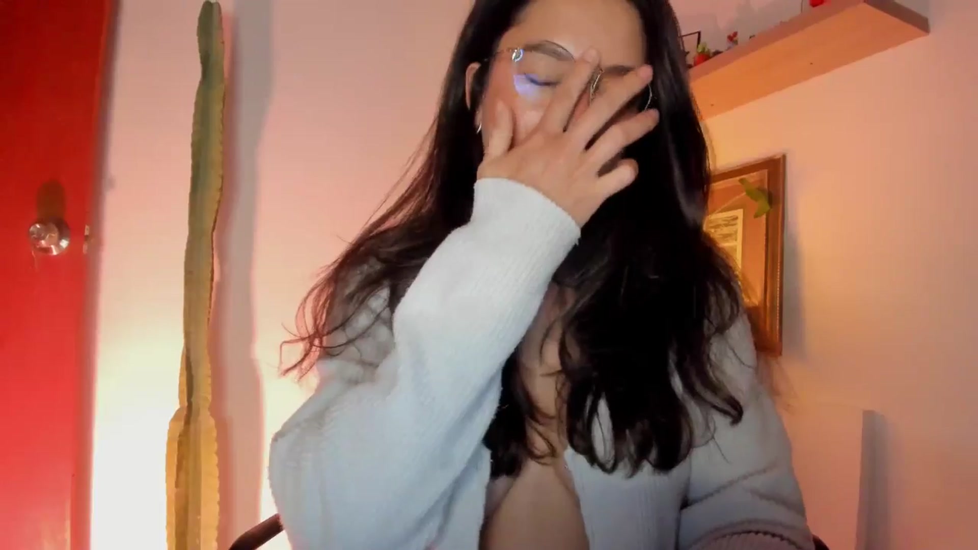 Gallery image thumbnail from Lindsoft's myfreecams stream on, 03/28/2026, 24:01 image 19 of 20